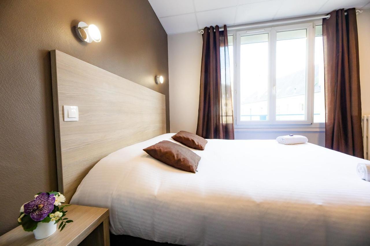 Logis Hotel Du Chateau ก็อง ภายนอก รูปภาพ