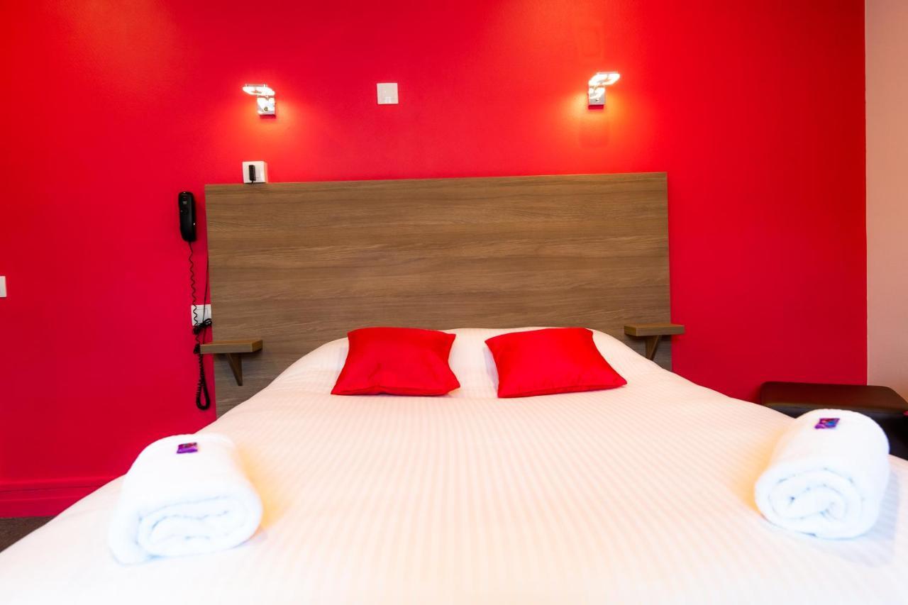 Logis Hotel Du Chateau ก็อง ภายนอก รูปภาพ