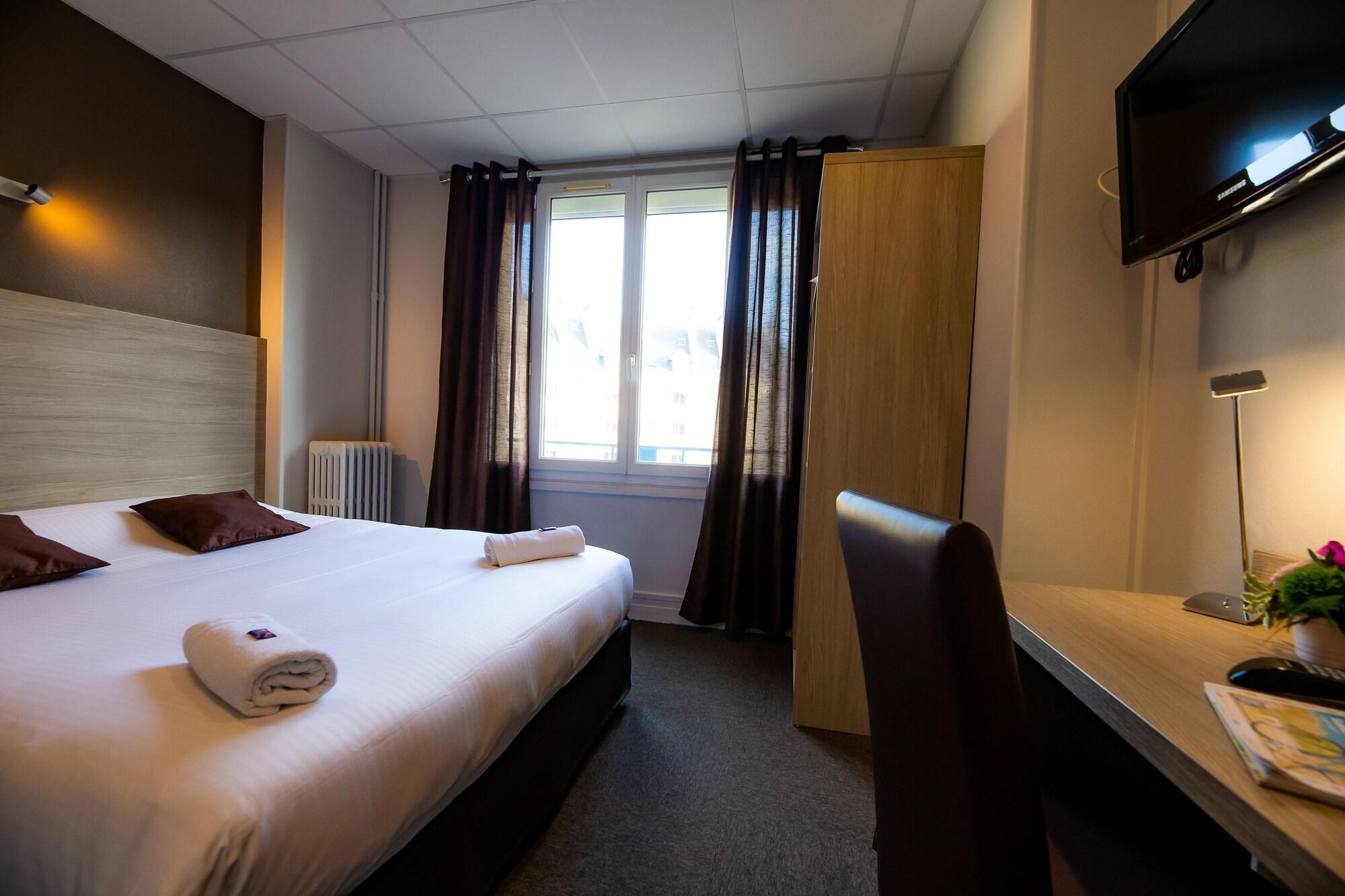 Logis Hotel Du Chateau ก็อง ภายนอก รูปภาพ