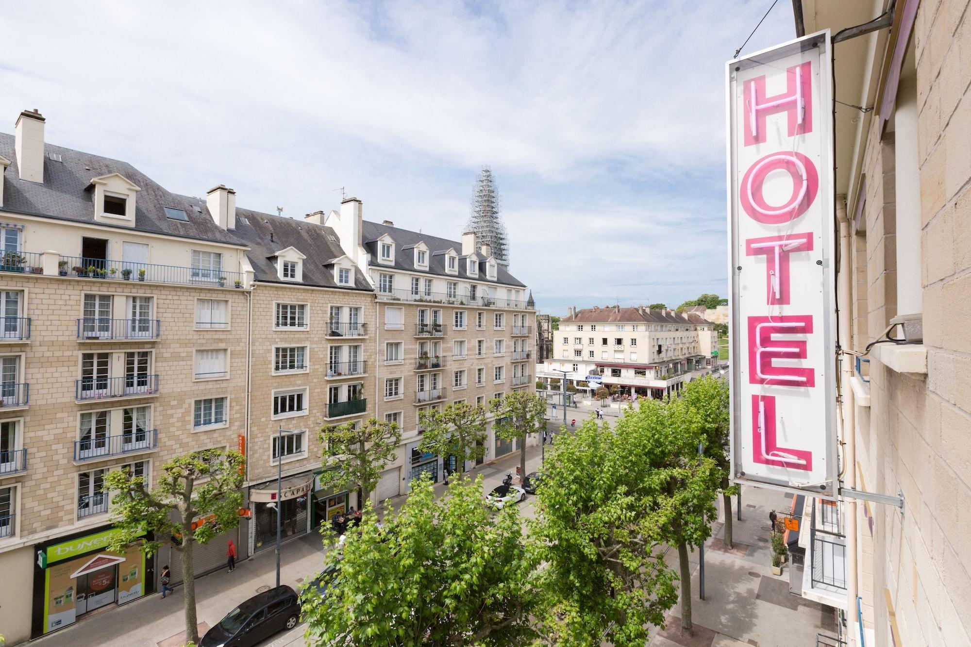 Logis Hotel Du Chateau ก็อง ภายนอก รูปภาพ