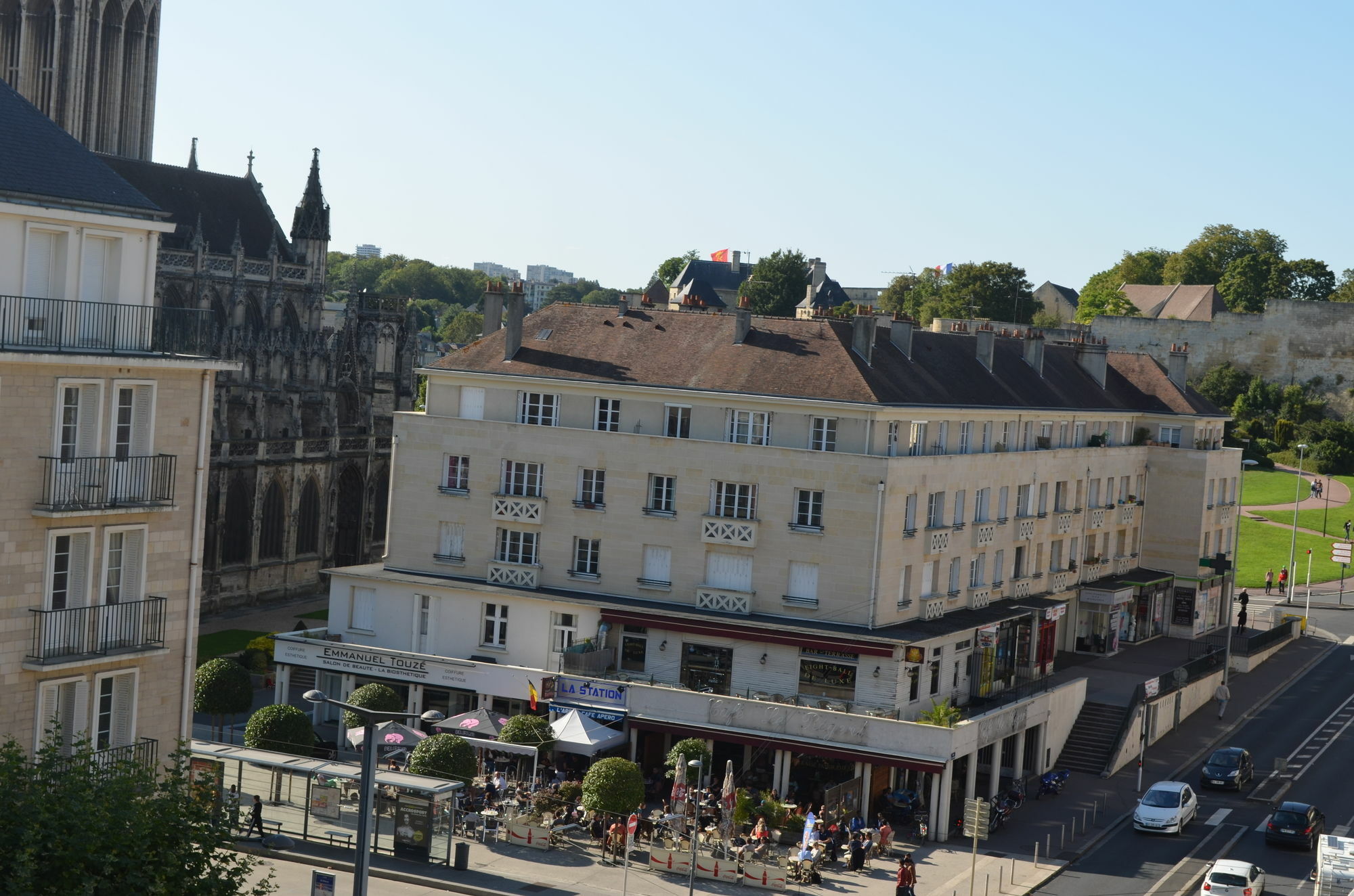 Logis Hotel Du Chateau ก็อง ภายนอก รูปภาพ